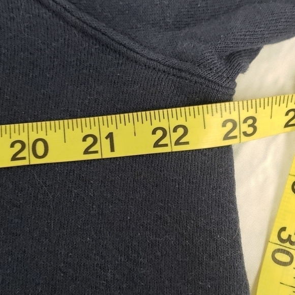 Christmas Sweatshirt Handcrafted Hanes Her Way VGU - Picture 4 of 9